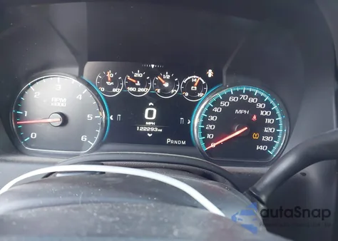 2016 Chevrolet Suburban Ltz z USA, uszkodzony, nr VIN 1GNSCJKC0GR148174